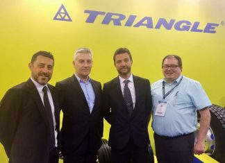 Triangle Tyre desembarca en Europa. De izquierda a derecha, Giannangeli, Corrado Moglia, Spiniella y Ruddy.