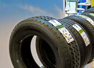 T TYRE