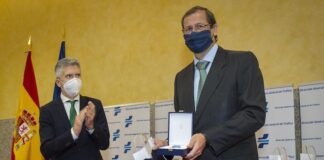 La Asociación Española de Renting de Vehículos recibe la Medalla al Mérito de la Seguridad Vial
