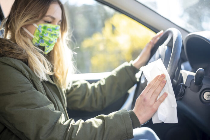 Consejos de MANN-FILTER para prevenir la alergia al volante