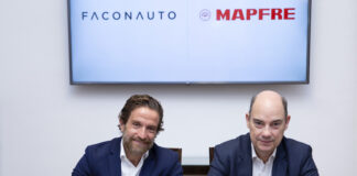 Firma acuerdo MAPFRE y FACONAUTO