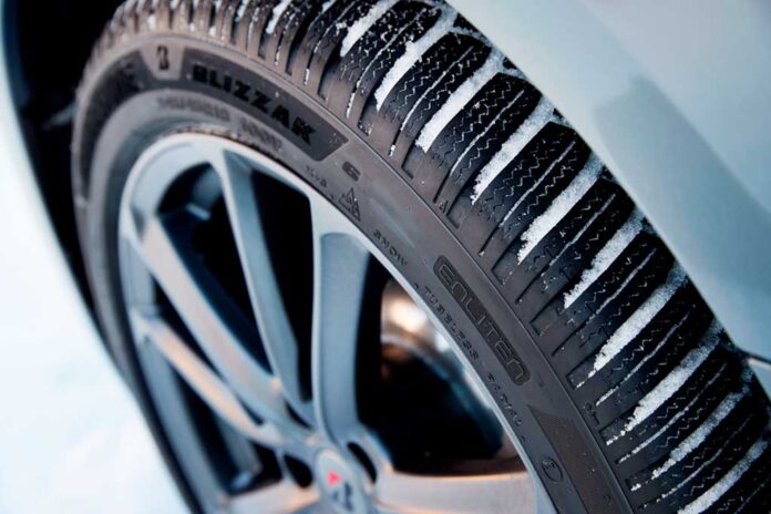 Bridgestone Blizzak 6 ENLITEN