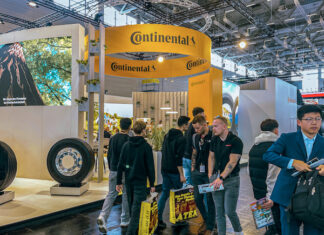 THE TIRE COLOGNE y Autopromotec