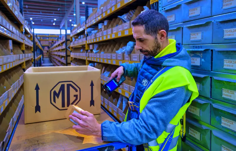 MG España almacén de recambios