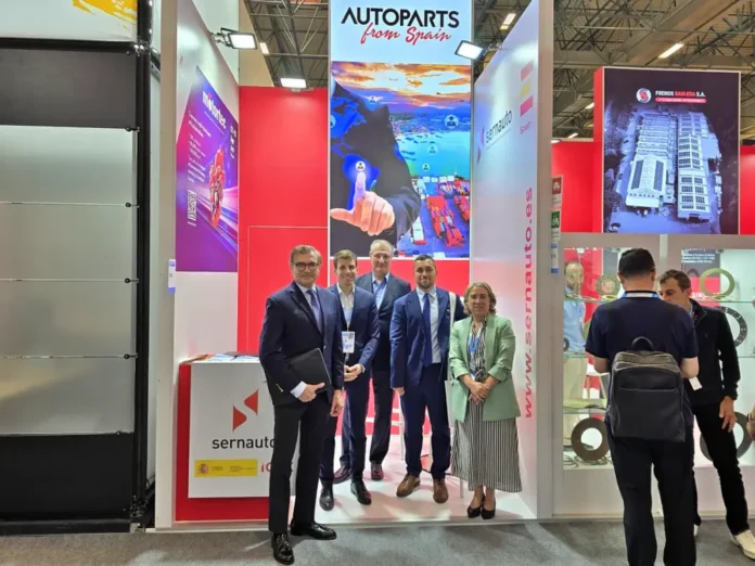Los proveedores españoles exhiben sus innovaciones en Automechanika Estambul 2025