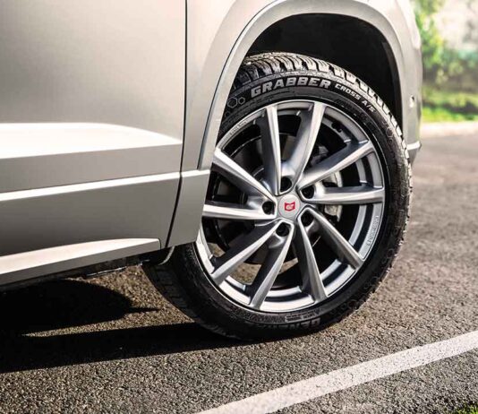 General Tire Grabber Cross