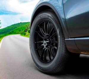 Pirelli fabricante all season