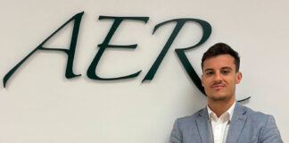 Adrián Fernández AER