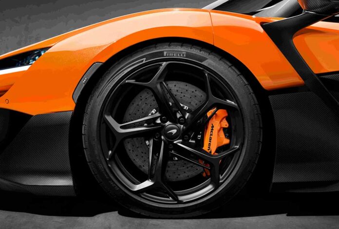 Pirelli-Original-16821-17-mclaren-w1-wheel-detail Pirelli McLaren