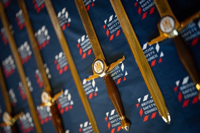 BKT-de1fff46-880b-7d48-313a-64a19903d5ed BKT premio