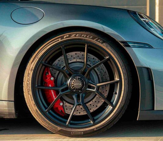 Pirelli ya calza al Porsche 911 GT3 con sus ‘pata negra’ P Zero R y P Zero Trofeo RS Pirelli Porsche 911 GT3