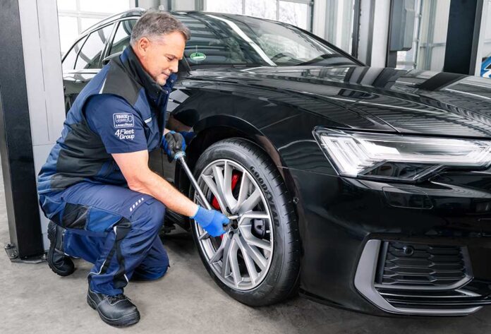 Vulco-tyre_change_1744 Vulco