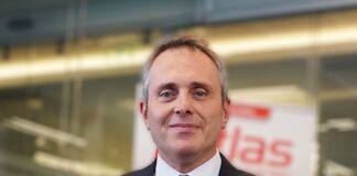 Petlas celebra su 50º aniversario con nuevos productos y planes de expansión