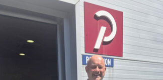 Petroneu equipo comercial